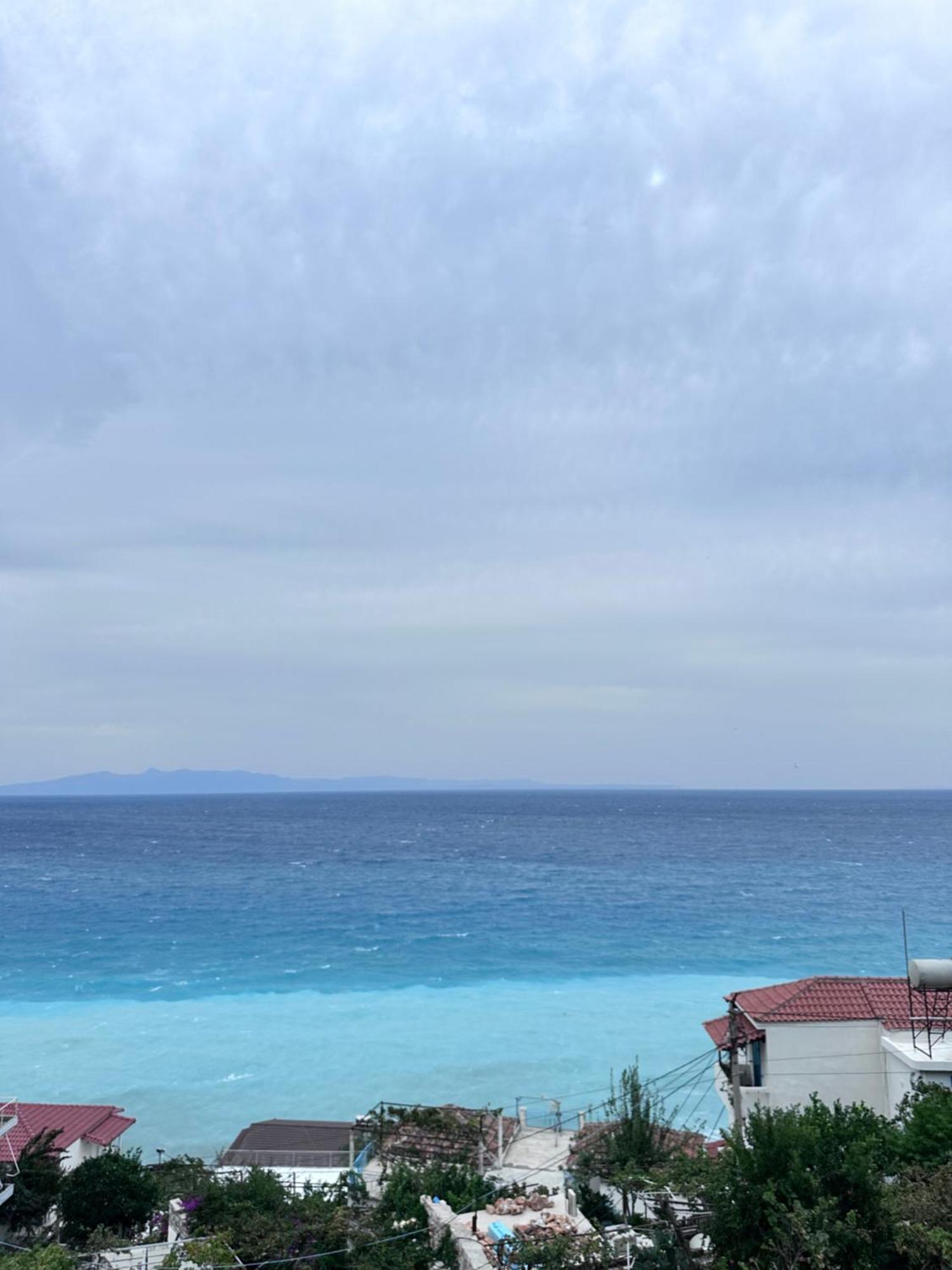Sevilia Rooms Qeparo Bagian luar foto