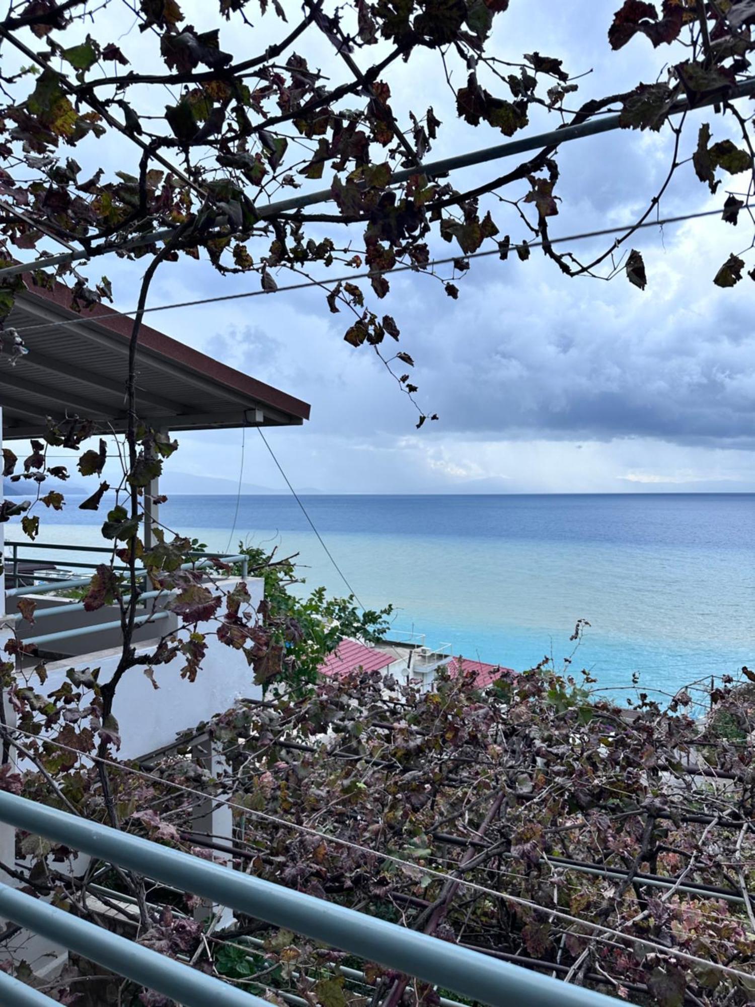 Sevilia Rooms Qeparo Bagian luar foto