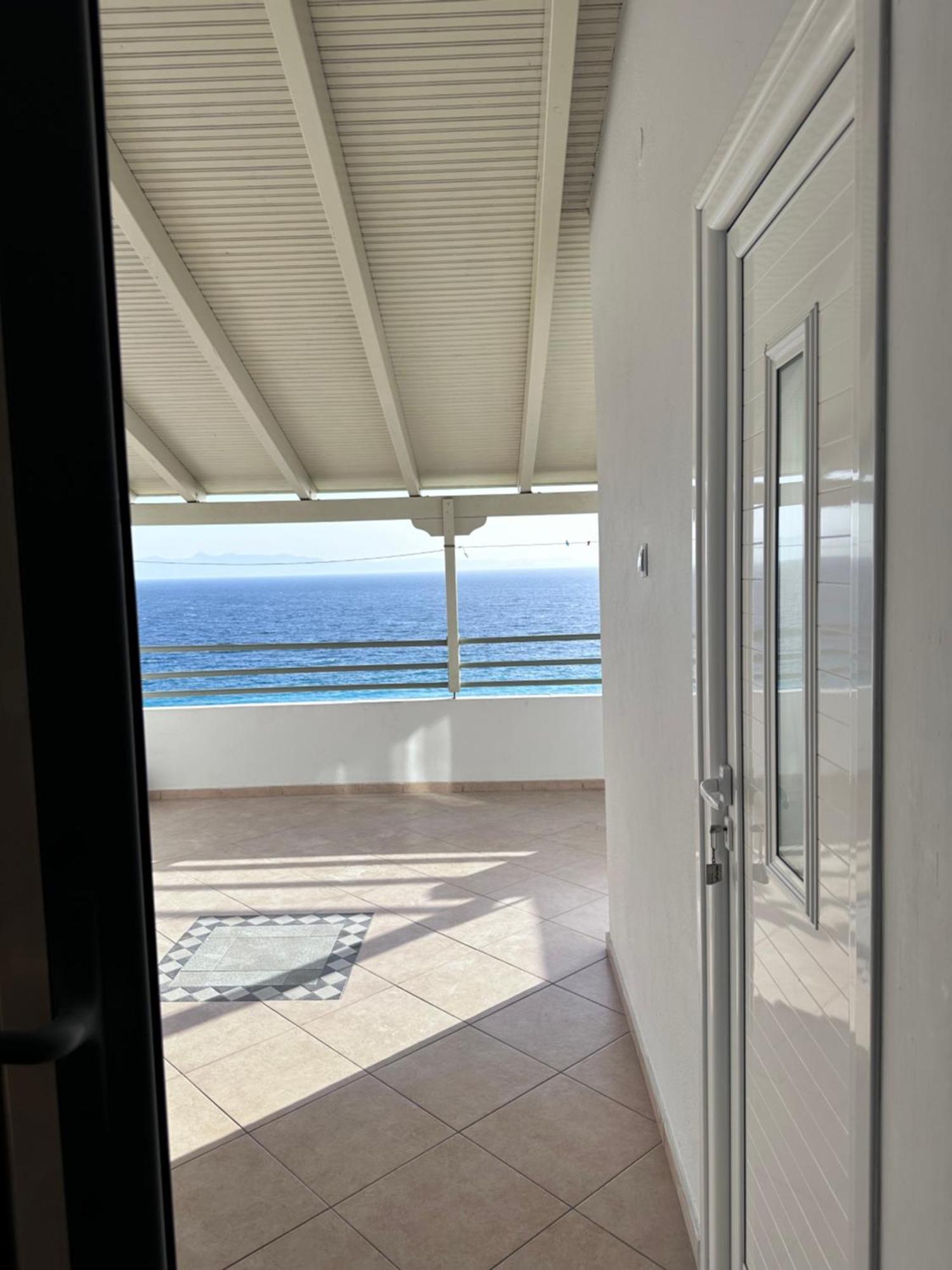 Sevilia Rooms Qeparo Bagian luar foto