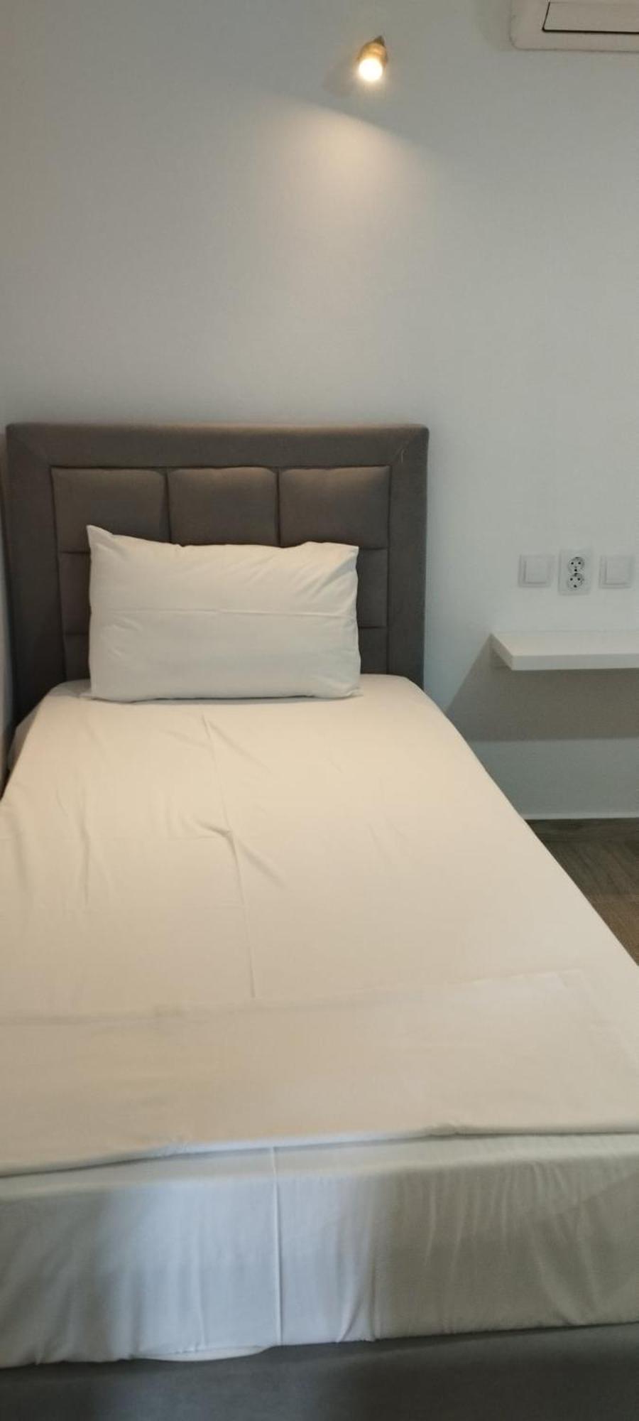 Sevilia Rooms Qeparo Bagian luar foto