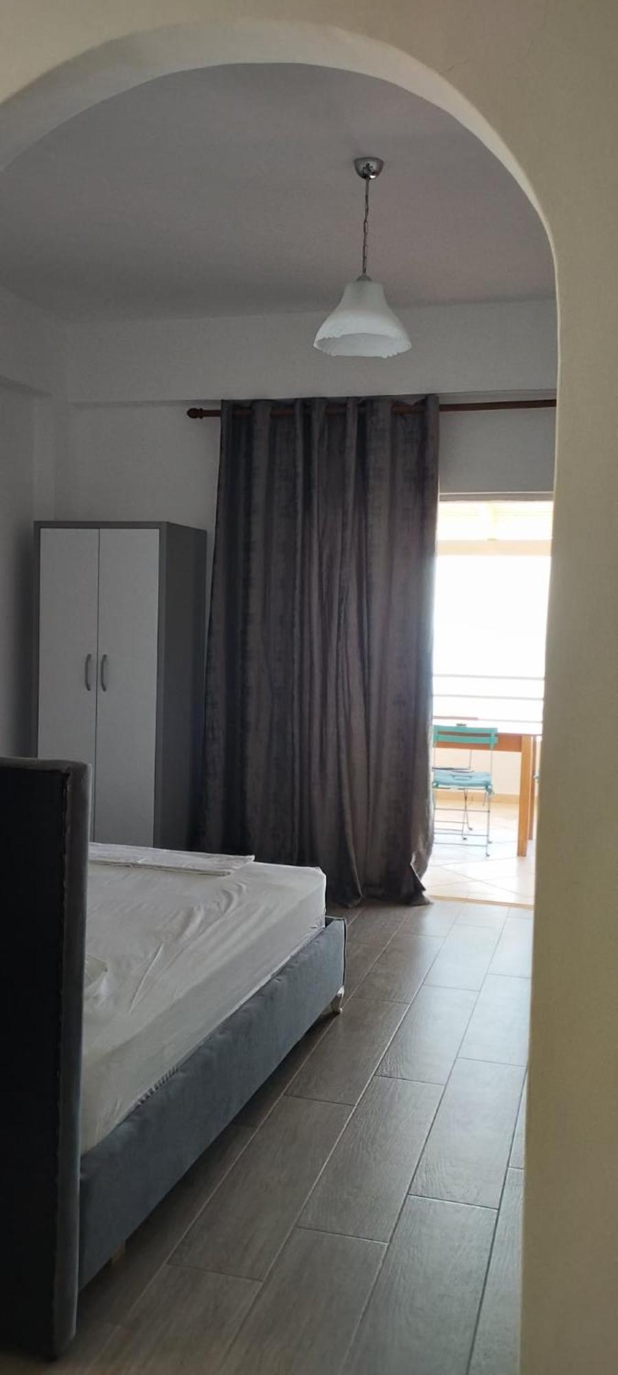 Sevilia Rooms Qeparo Bagian luar foto